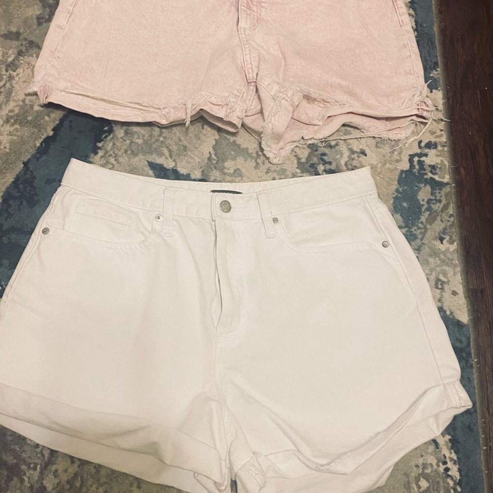 Bundle of 2 Women Shorts